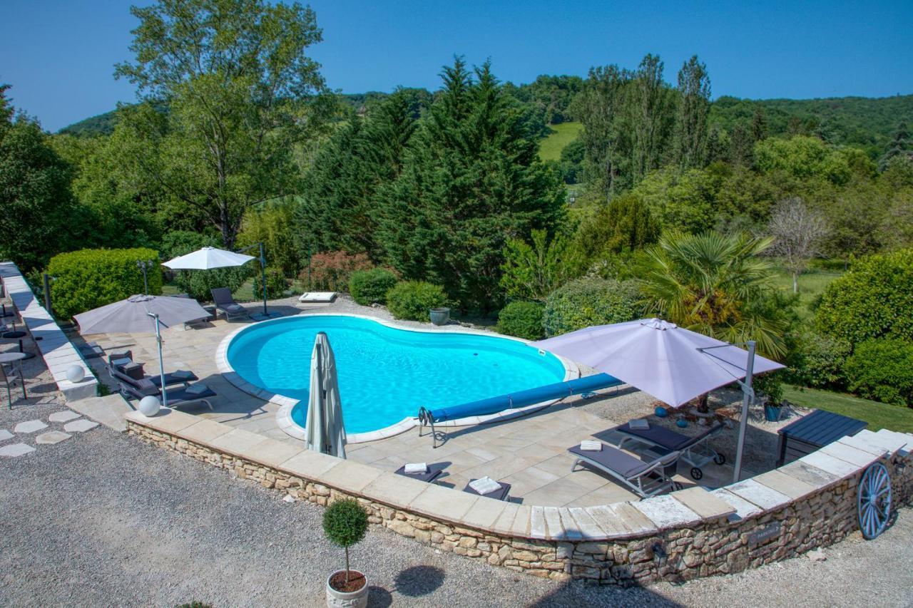 Domaine Des Pierres Blanches - Gite La Salamandre Carlux Exterior foto